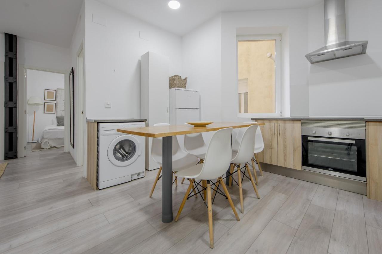 Cozy Apartamento En La Latina, El Centro De Madrid Leilighet Eksteriør bilde